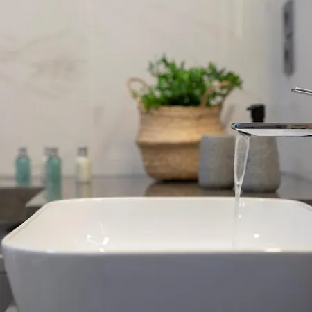 Staianna - Stylish Myrtia Marandokhórion