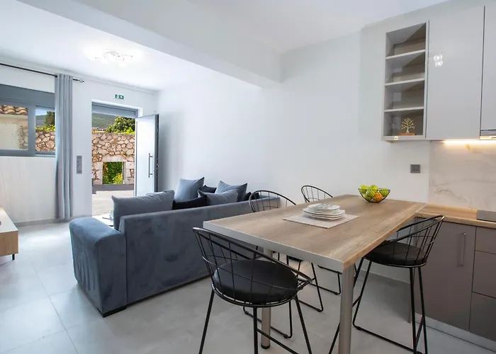 Διαμέρισμα Staianna - Stylish Myrtia *